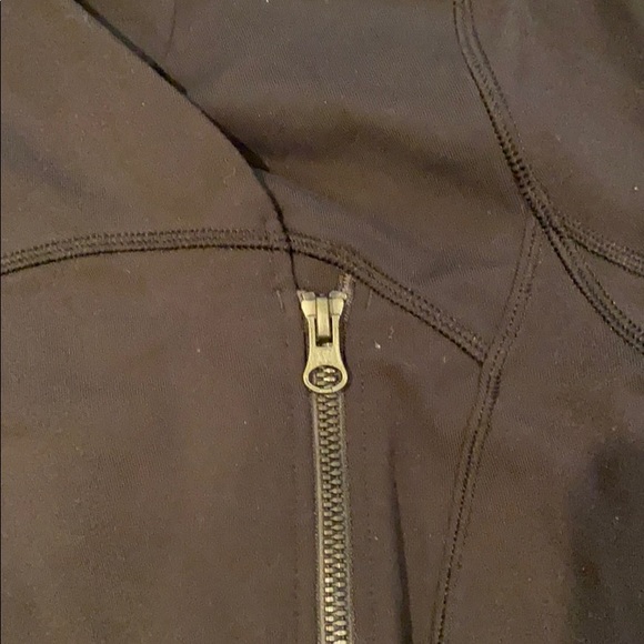 Lululemon sweeter - Picture 2 of 8